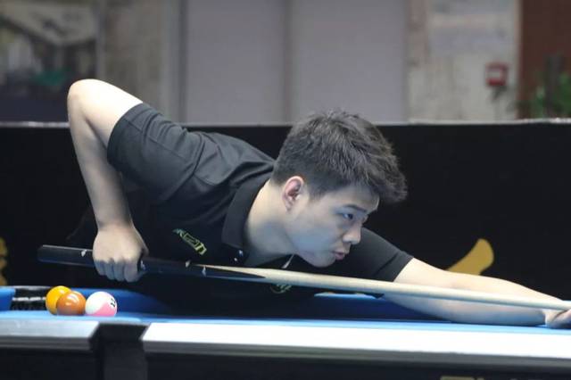 与此同时 与此同时